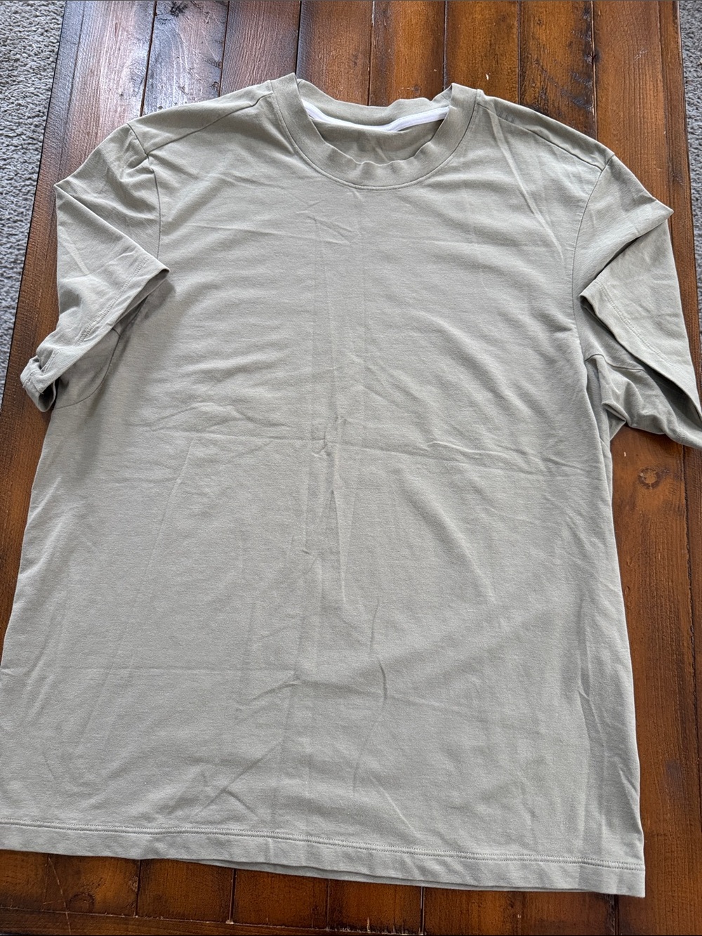 lululemon athletica Men's Crew Tee in Light Sage Green
